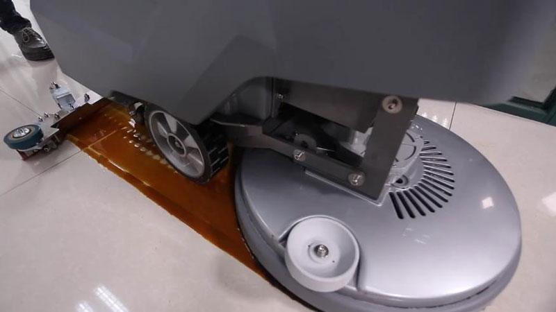 地板洗地機(jī)，投資還是費(fèi)用？