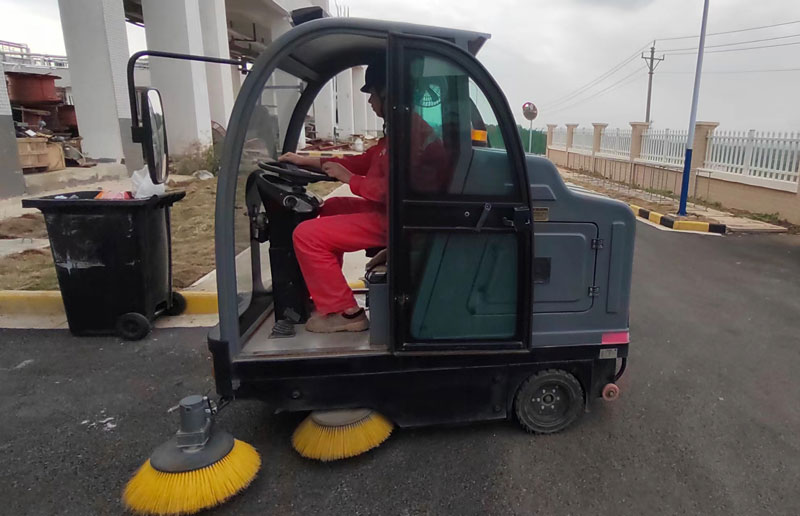 海諾爾環(huán)保產(chǎn)業(yè)配置揚(yáng)子掃地機(jī)S9 海諾爾環(huán)保產(chǎn)業(yè)配置揚(yáng)子掃地機(jī)S9